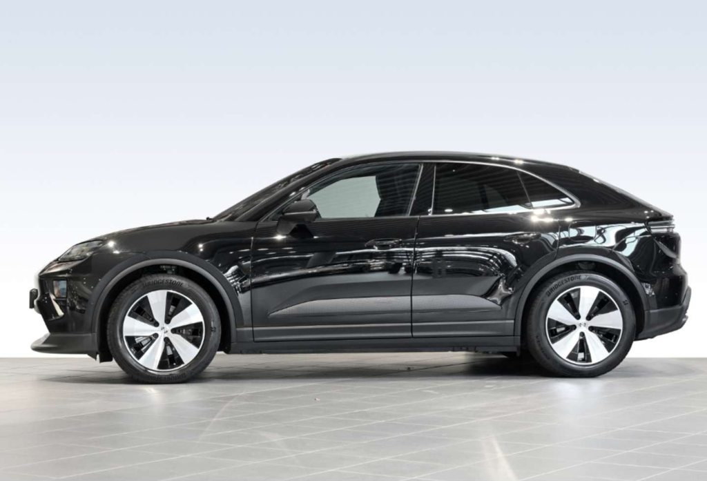 PORSCHE MACAN 4 BOSE / Luftfederung / Panorama / 360°, Électrique, Occasion / Utilisé, Automatique - 2