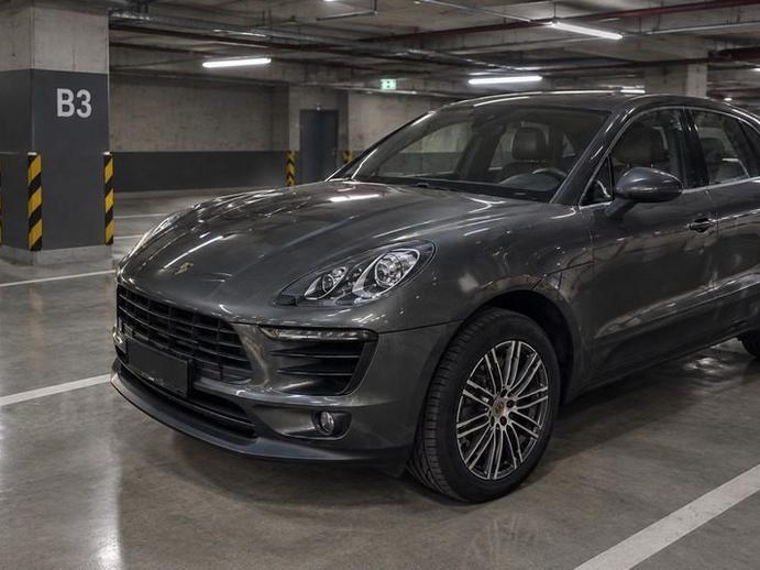 PORSCHE Macan S, Petrol, Second hand / Used, Automatic