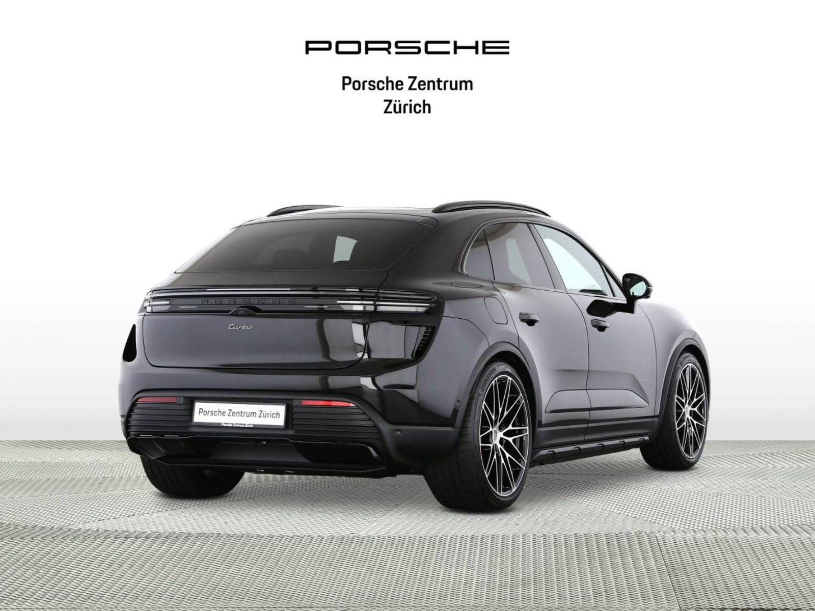 PORSCHE Macan Turbo, Electric, Ex-demonstrator, Automatic - 3
