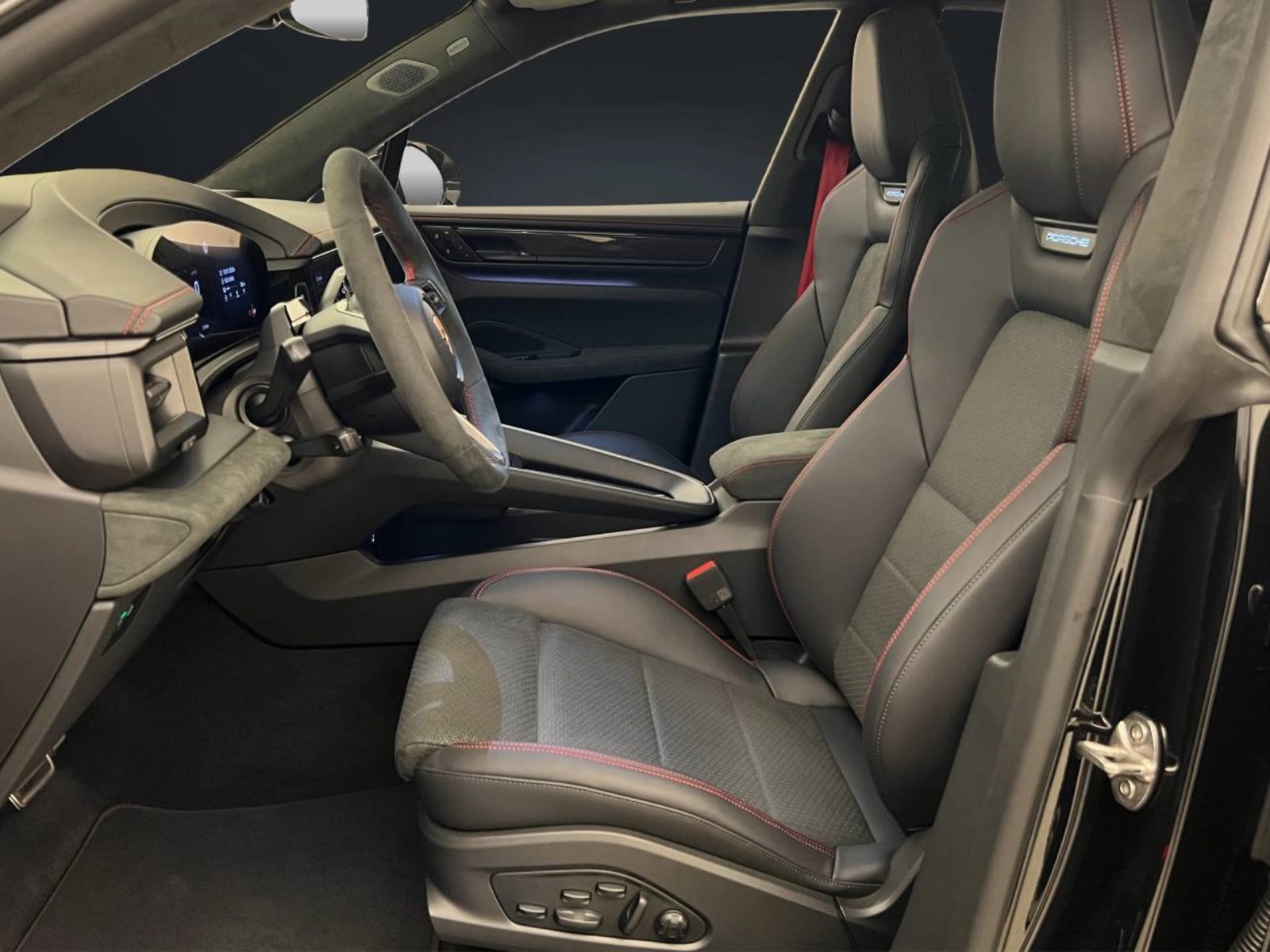 PORSCHE Macan GTS, Electric, Ex-demonstrator, Automatic - 5