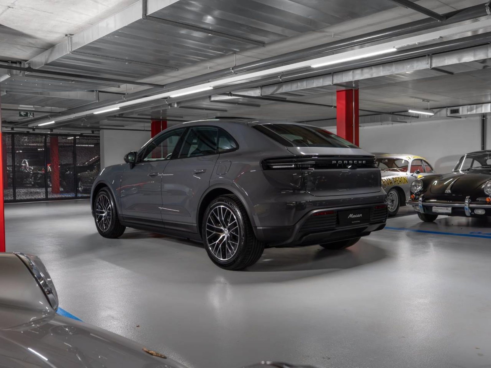 PORSCHE Macan 4, Elektro, Vorführwagen, Automatik - 3