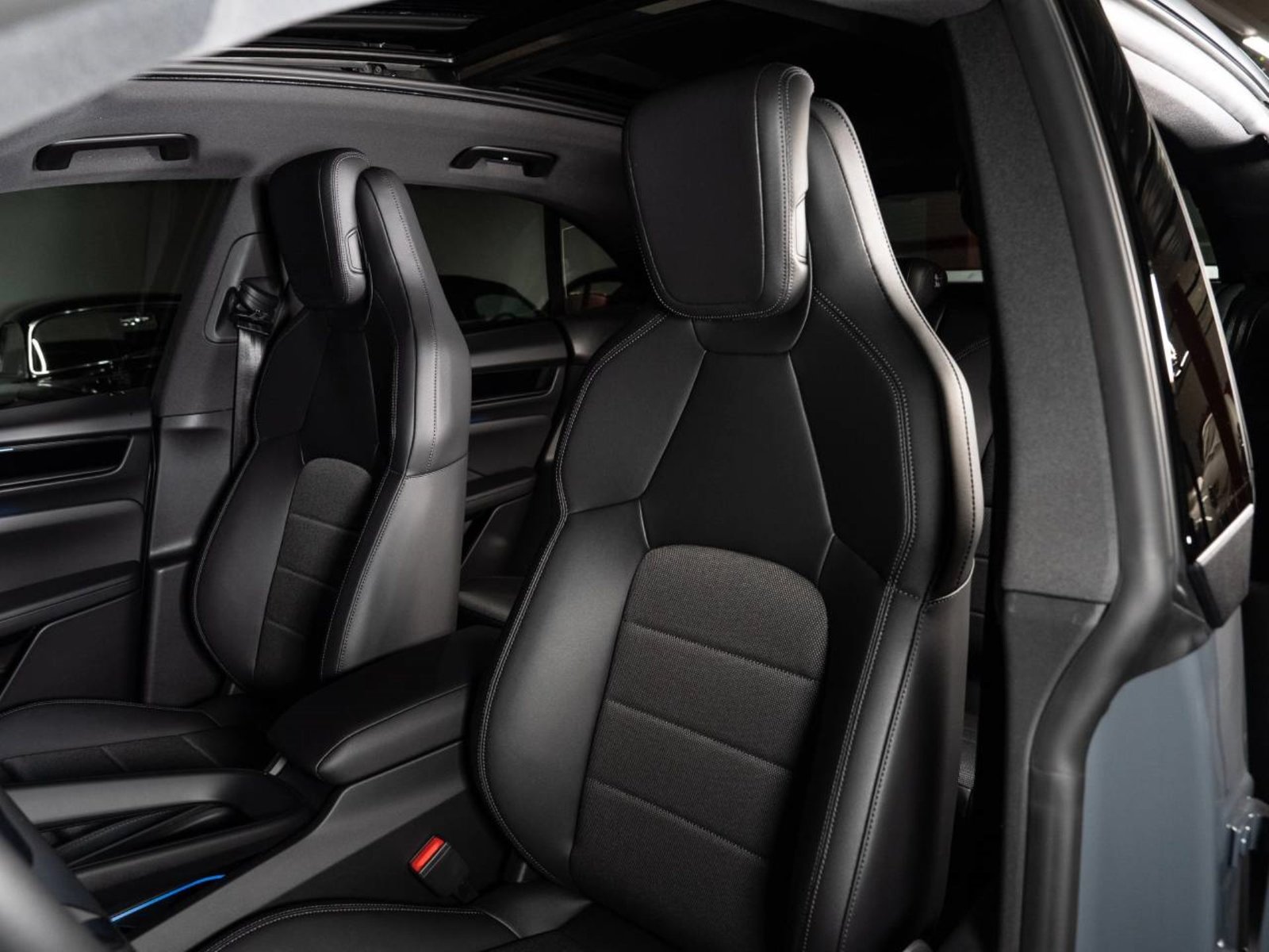 PORSCHE Macan 4, Elektro, Vorführwagen, Automatik - 5