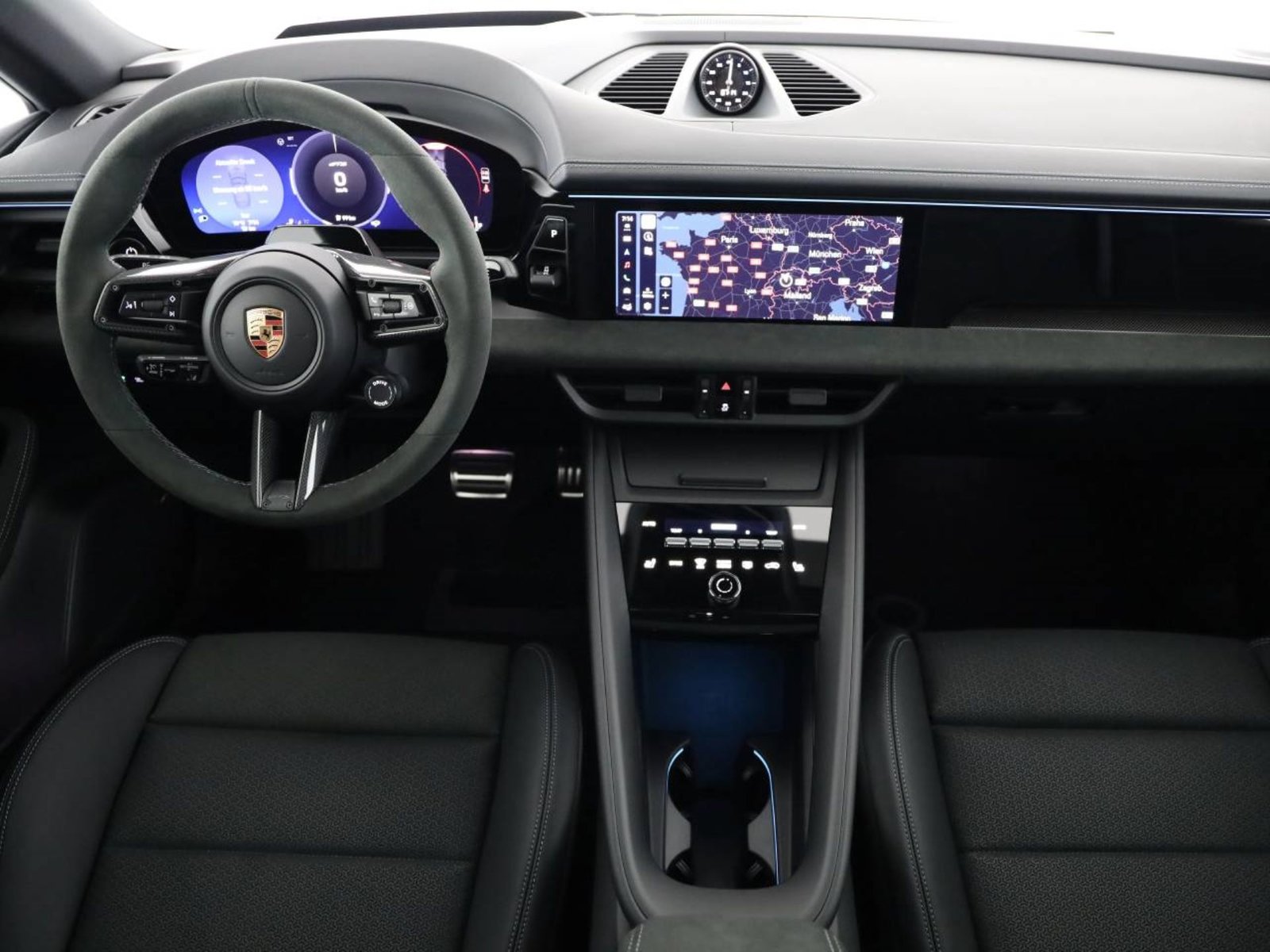 PORSCHE Macan GTS, Electric, Ex-demonstrator, Automatic - 5
