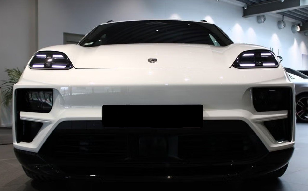 PORSCHE Macan Turbo 100kWh, Electric, Ex-demonstrator, Automatic - 3