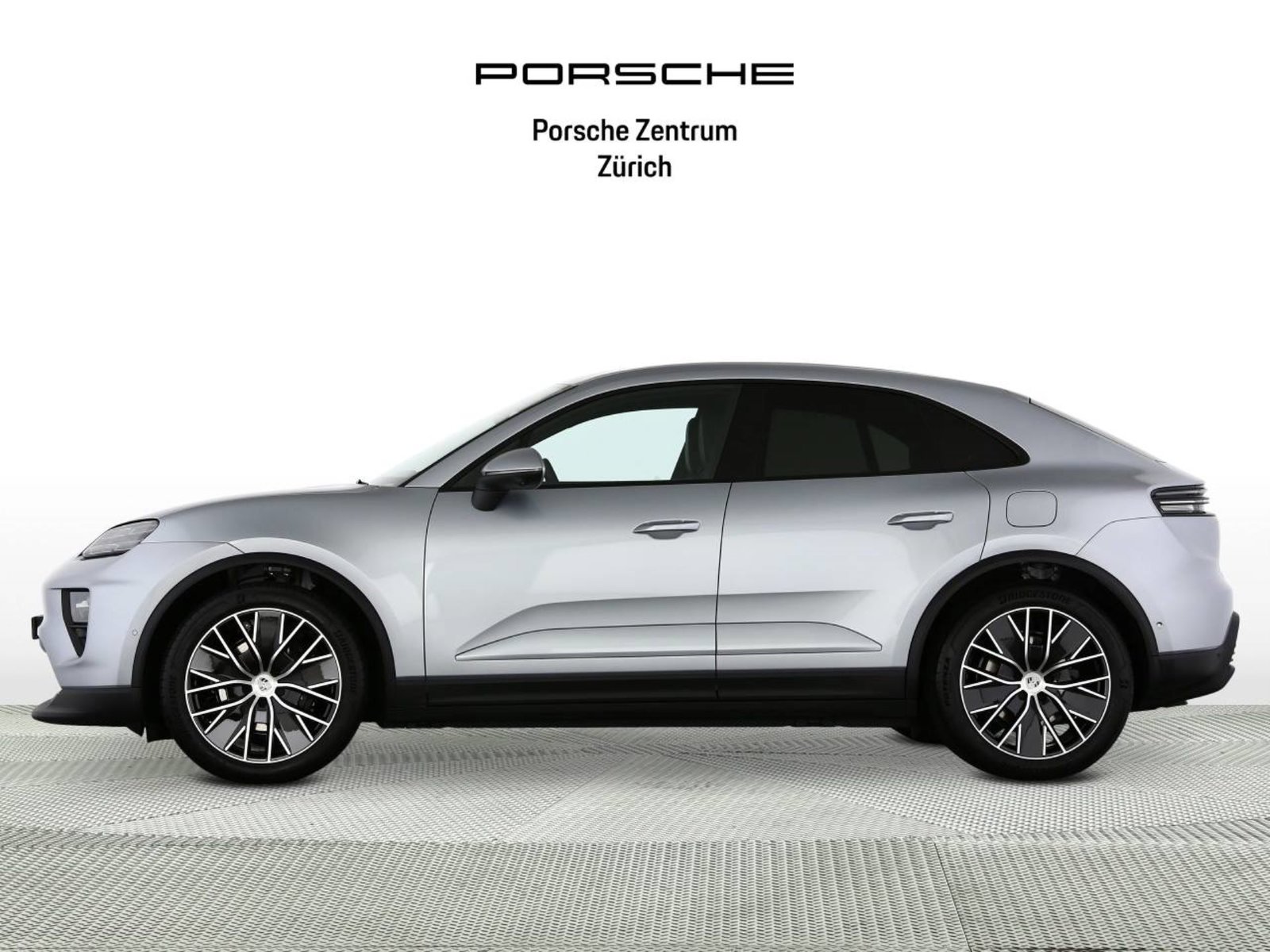PORSCHE Macan 4, Elettrica, Auto dimostrativa, Automatico - 2