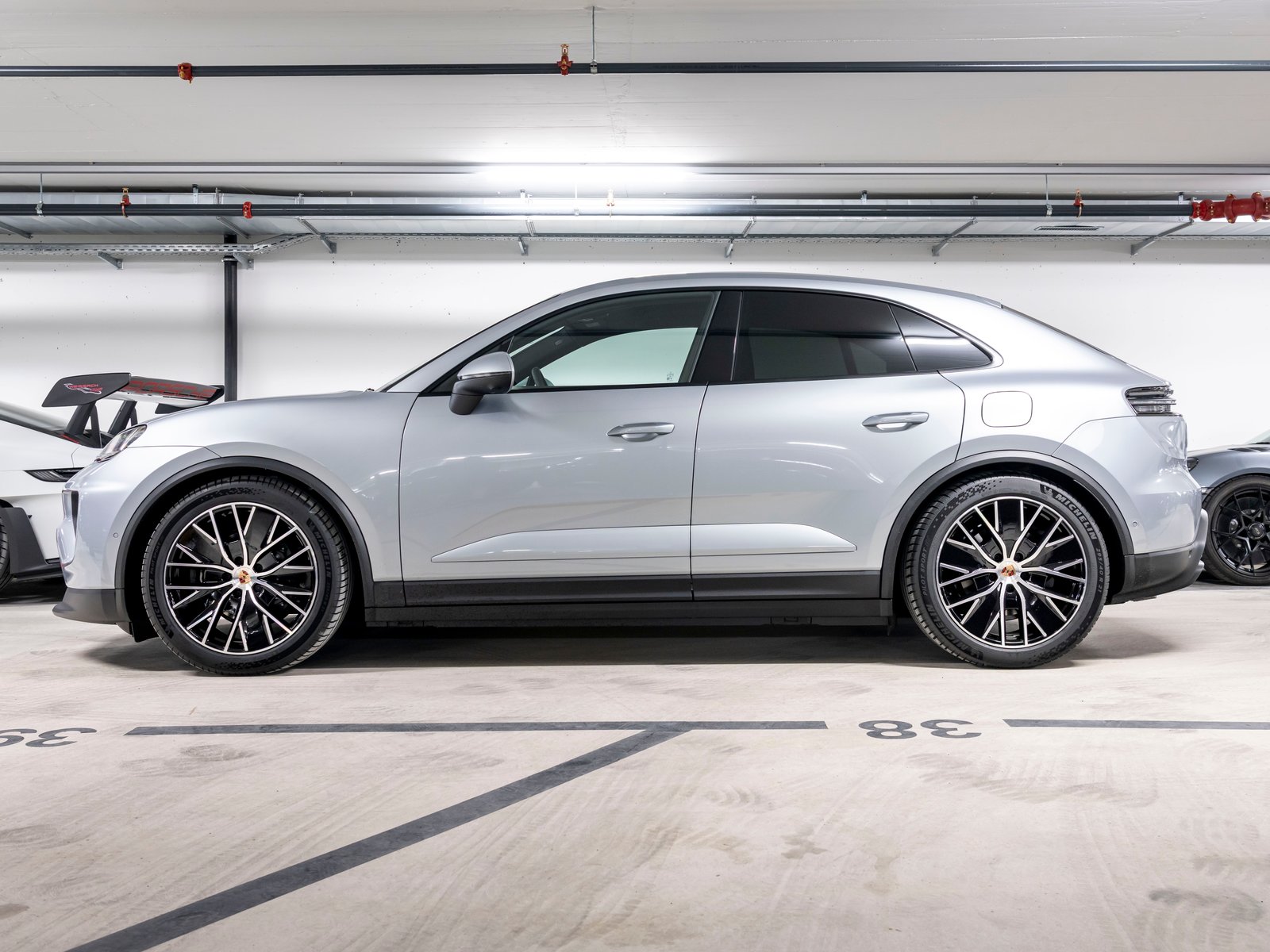 PORSCHE Macan 4 100kWh, Elektro, Vorführwagen, Automatik - 2