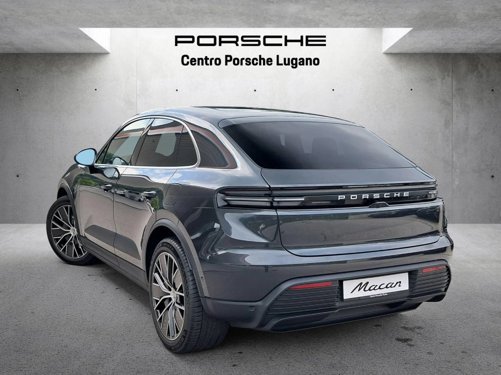 PORSCHE Macan 4S, Elektro, Vorführwagen, Automatik - 3