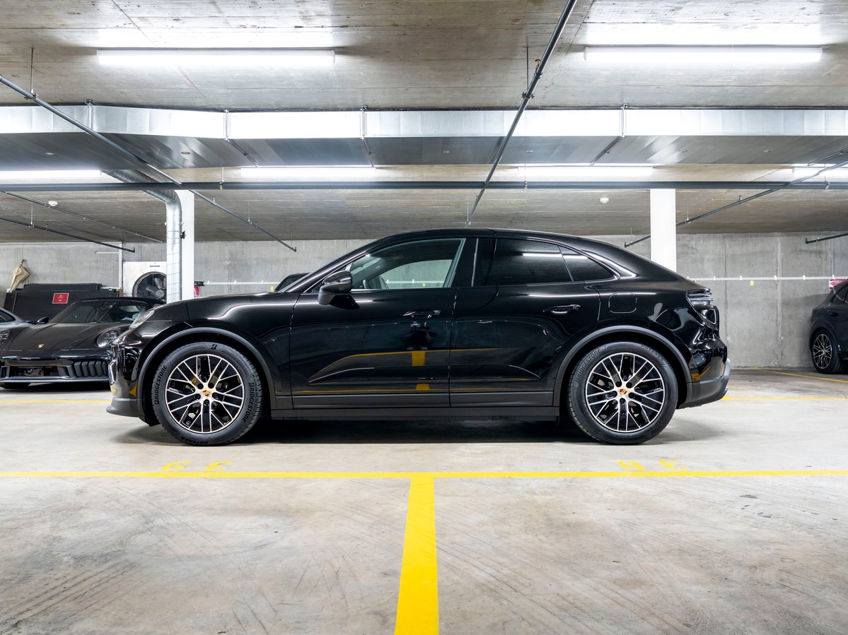PORSCHE Macan 4 100kWh, Electric, New car, Automatic - 2
