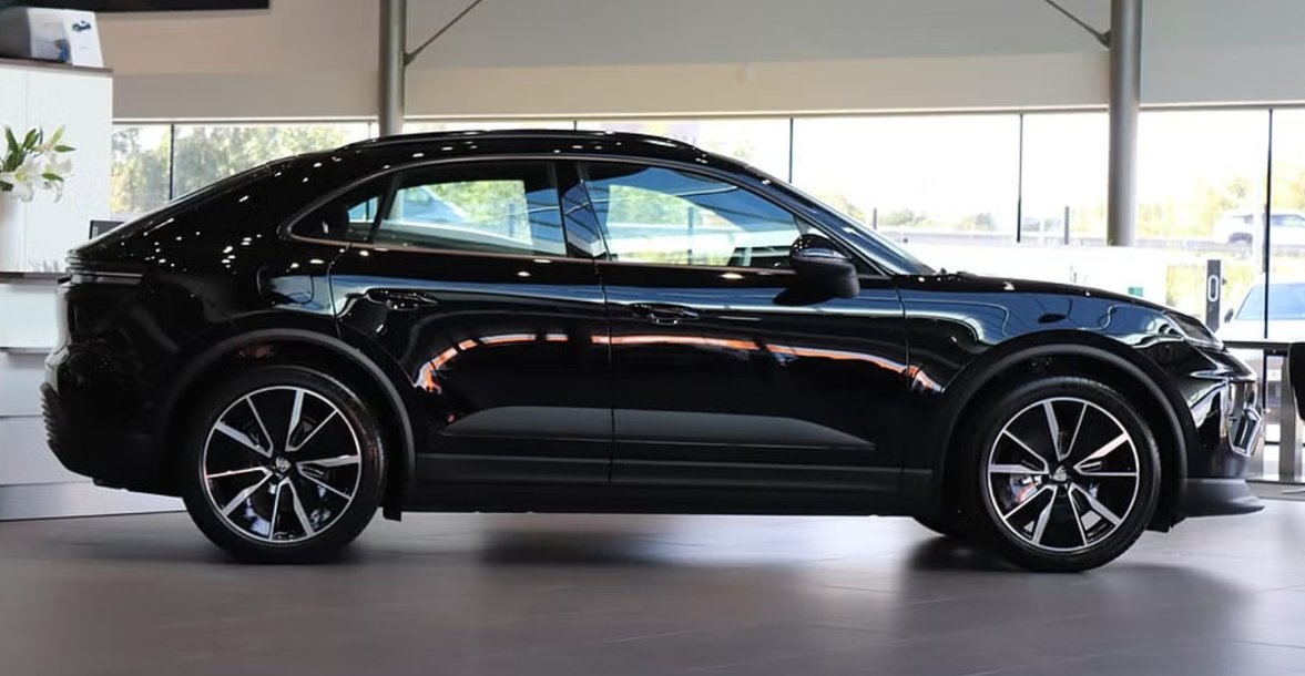 PORSCHE Macan 100kWh, Elektro, Neuwagen, Automat - 3