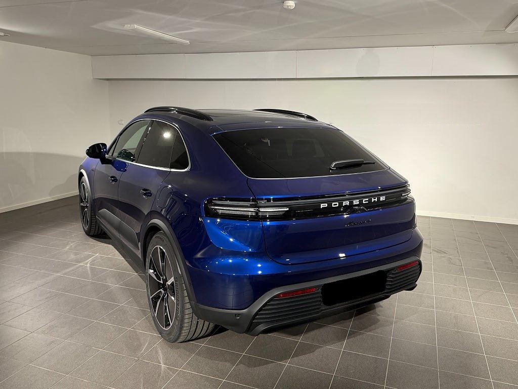 PORSCHE Macan 4 100kWh, Elektro, Neuwagen, Automat - 4