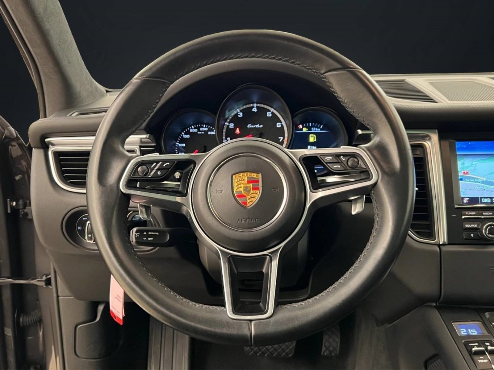 PORSCHE Macan Turbo, Petrol, Second hand / Used, Automatic - 4