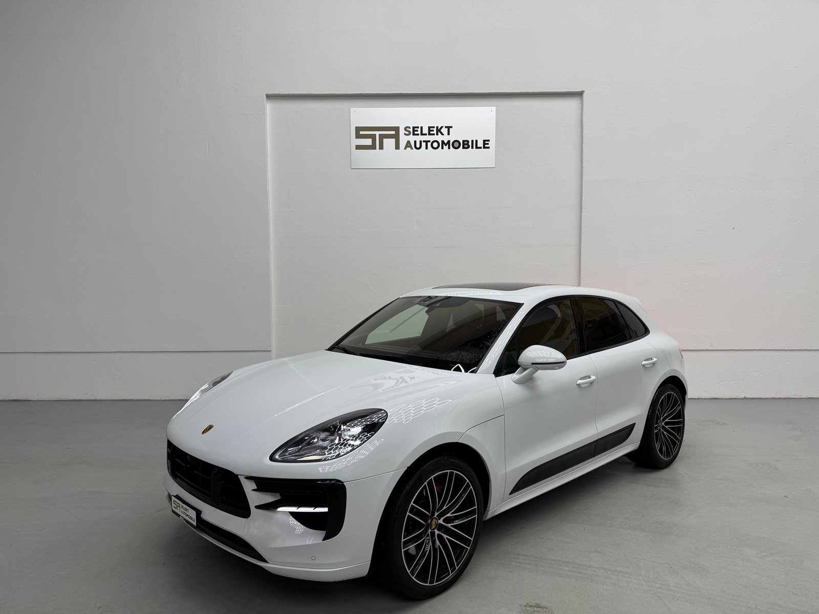 PORSCHE Macan GTS PDK | Porsche Approved