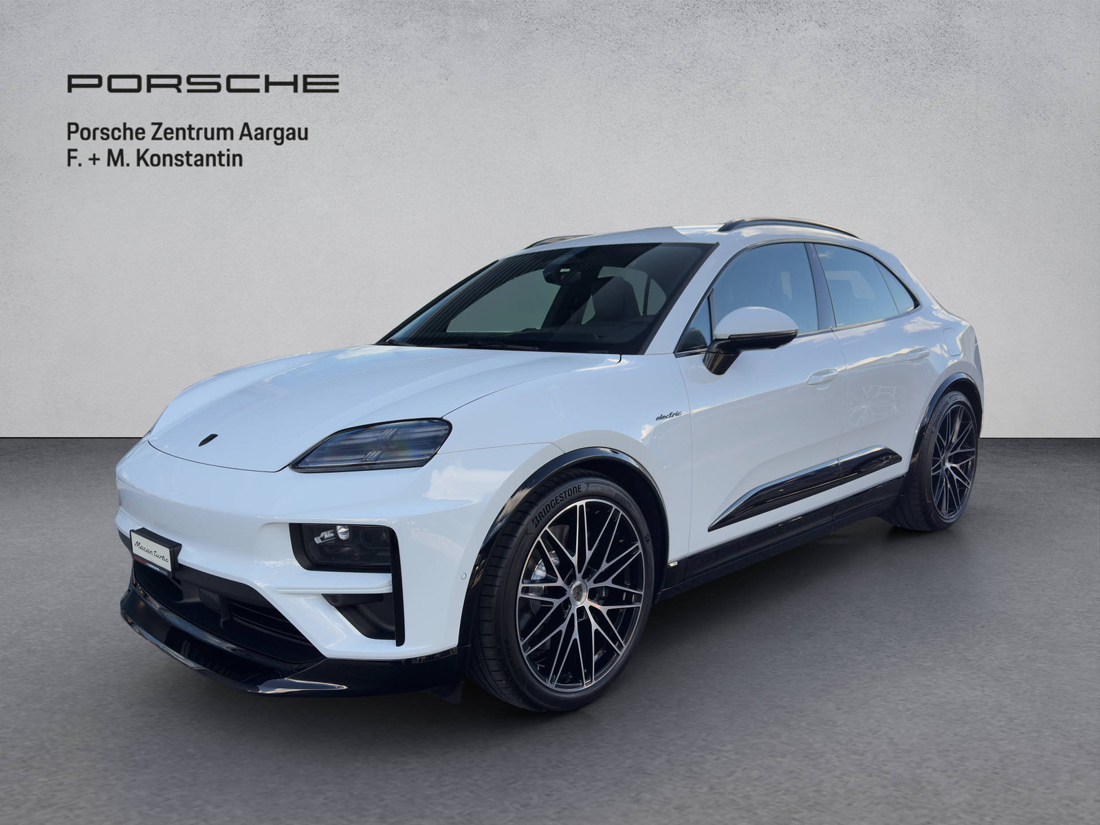 PORSCHE Macan Turbo, Électrique, Voiture de démonstration, Automatique