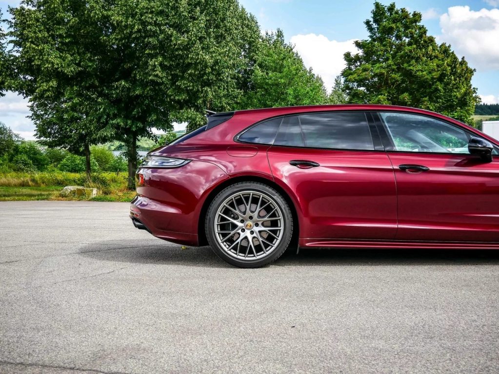 PORSCHE PANAMERA E-HYBRID 971 Panamera 4 E-Hybrid, Hybride Rechargeable Essence/Électricité, Occasion / Utilisé, Automatique - 4