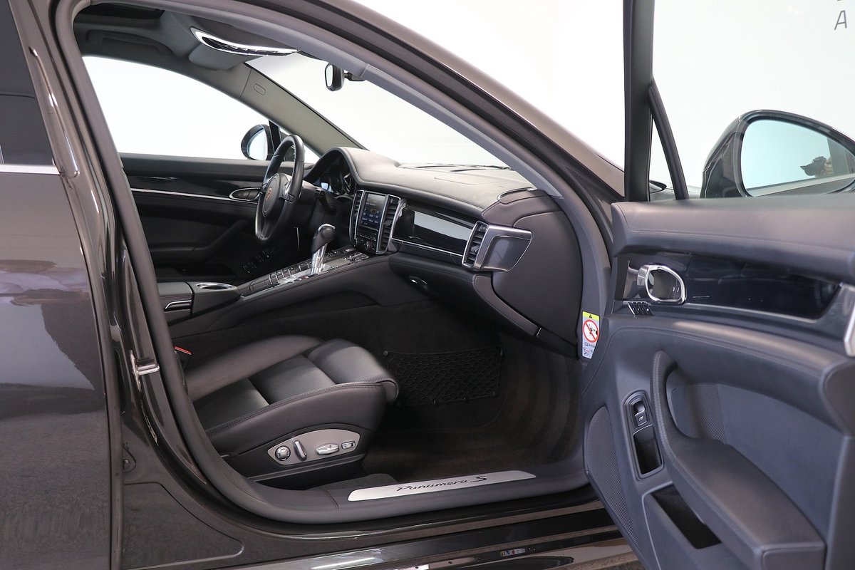 PORSCHE Panamera S E-Hybrid, Plug-in-Hybrid Benzin/Elektro, Occasion / Gebraucht, Automatik - 6