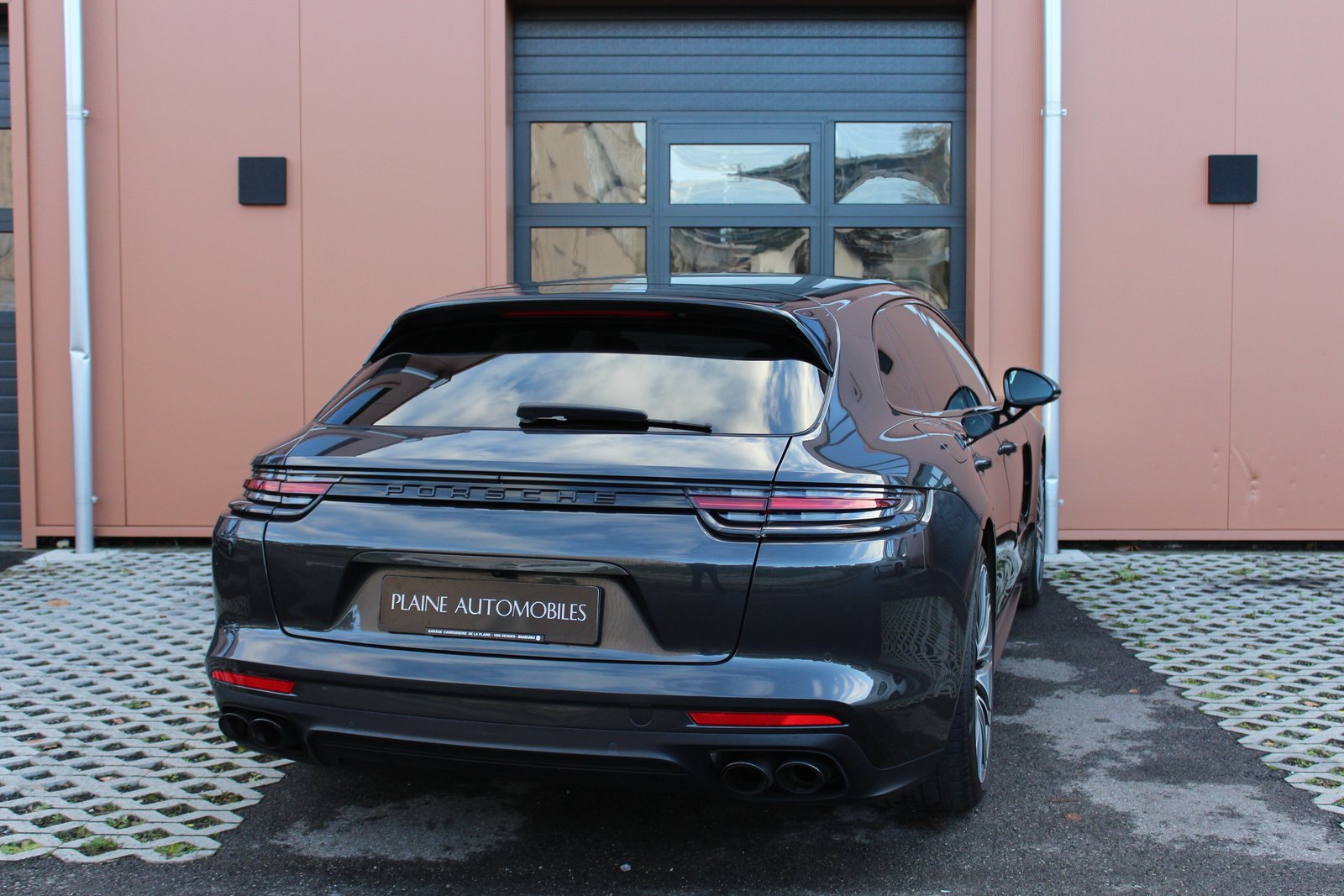 PORSCHE Panamera GTS Sport Turismo PDK - "CH Fahrzeug * Toit Pano * , Petrol, Second hand / Used, Automatic - 6