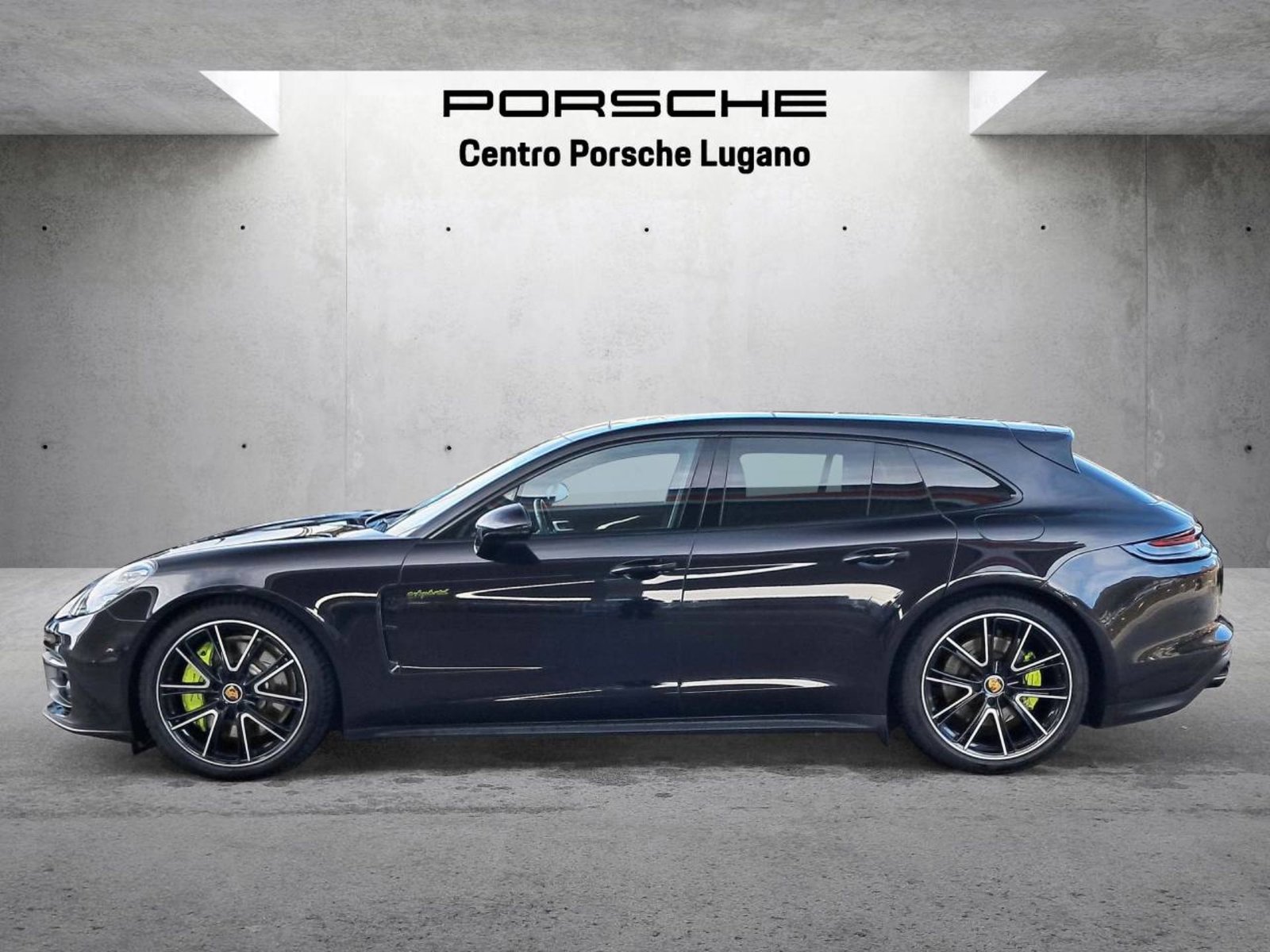 PORSCHE Panamera 4 E-Hybrid Sport Turismo, Plug-in-Hybrid Petrol/Electric, Second hand / Used, Automatic - 2