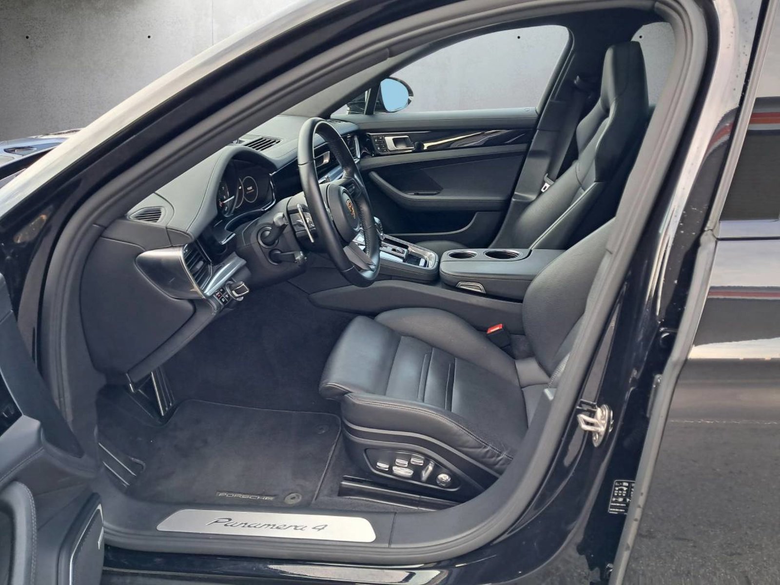 PORSCHE Panamera 4 E-Hybrid Sport Turismo, Plug-in-Hybrid Petrol/Electric, Second hand / Used, Automatic - 4