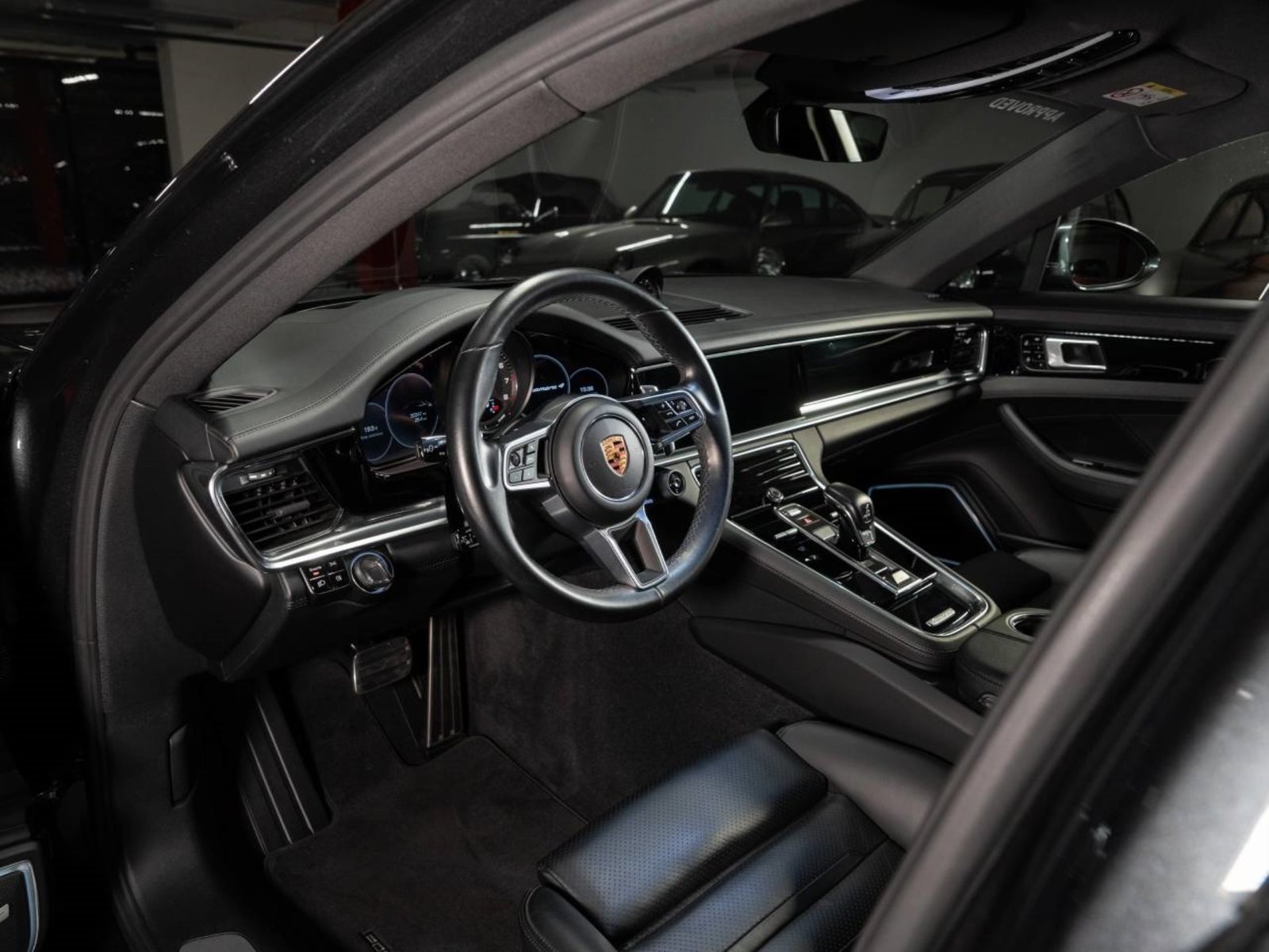 PORSCHE Panamera 4 E-Hybrid Sport Turismo, Plug-in-Hybrid Benzin/Elektro, Occasion / Gebraucht, Automatik - 4