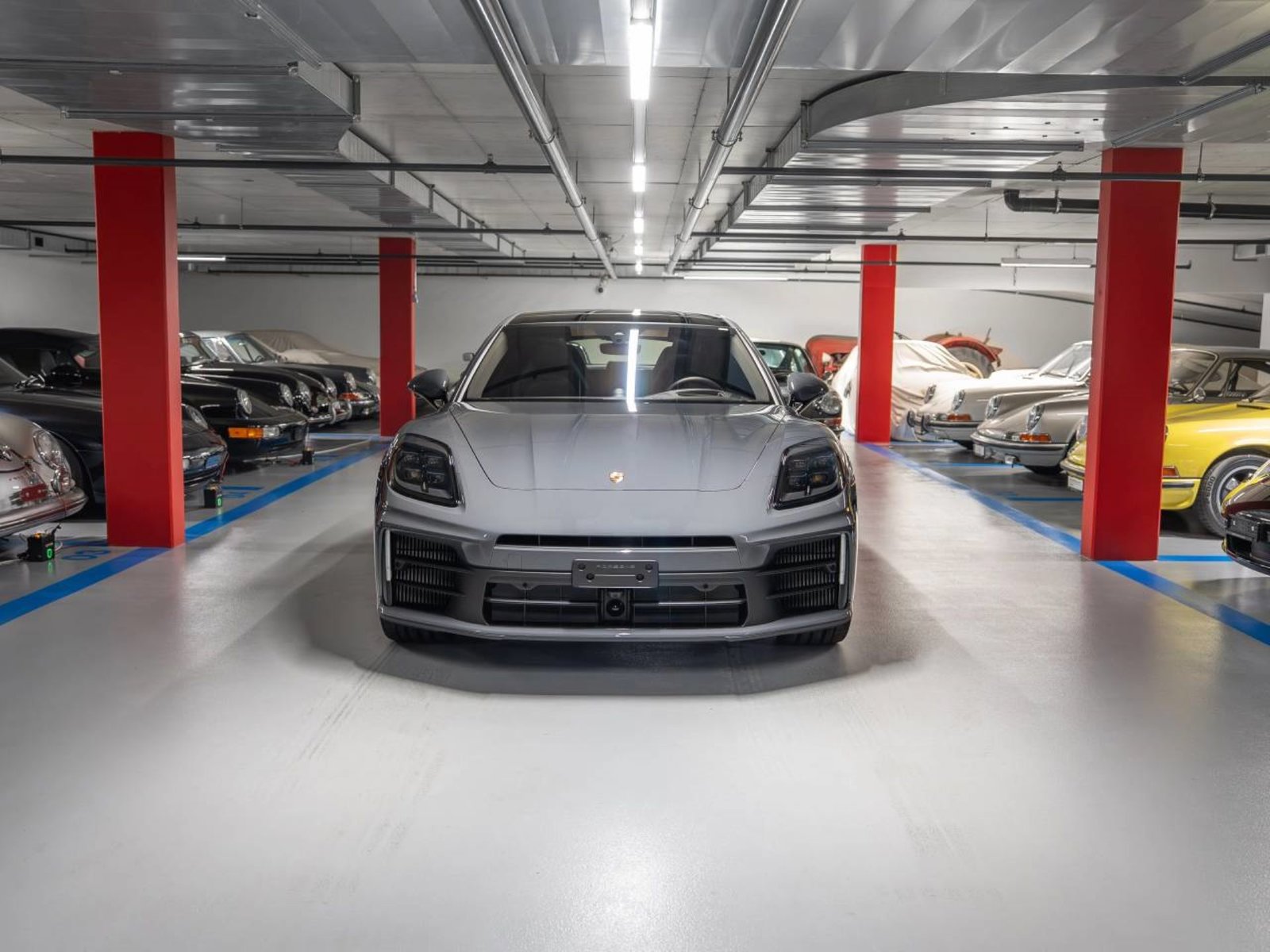 PORSCHE Panamera 4S E-Hybrid, Hybride Rechargeable Essence/Électricité, Voiture nouvelle, Automatique - 2