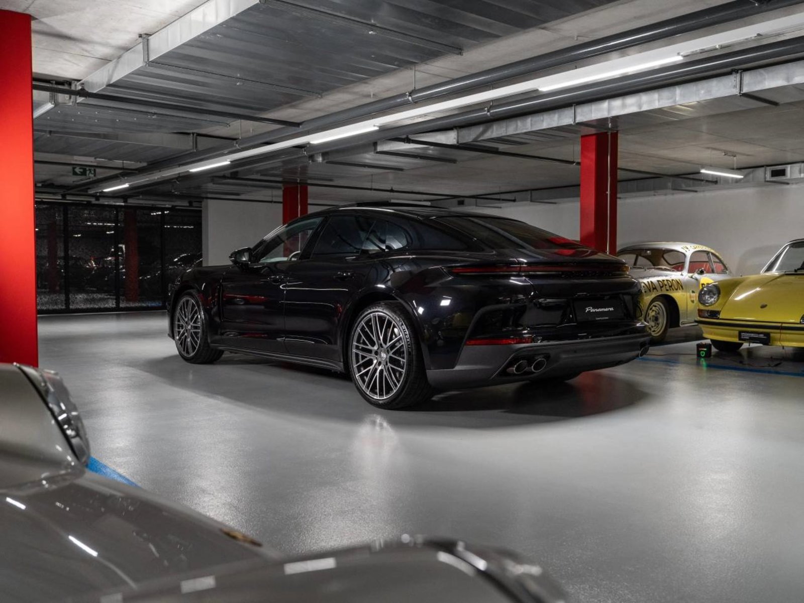 PORSCHE Panamera 4 E-Hybrid, Plug-in-Hybrid Petrol/Electric, New car, Automatic - 3