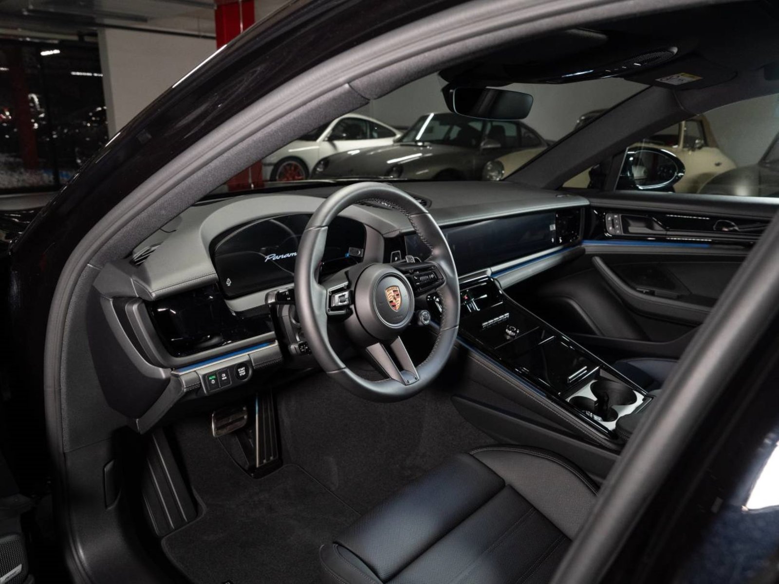PORSCHE Panamera 4 E-Hybrid, Plug-in-Hybrid Petrol/Electric, New car, Automatic - 4