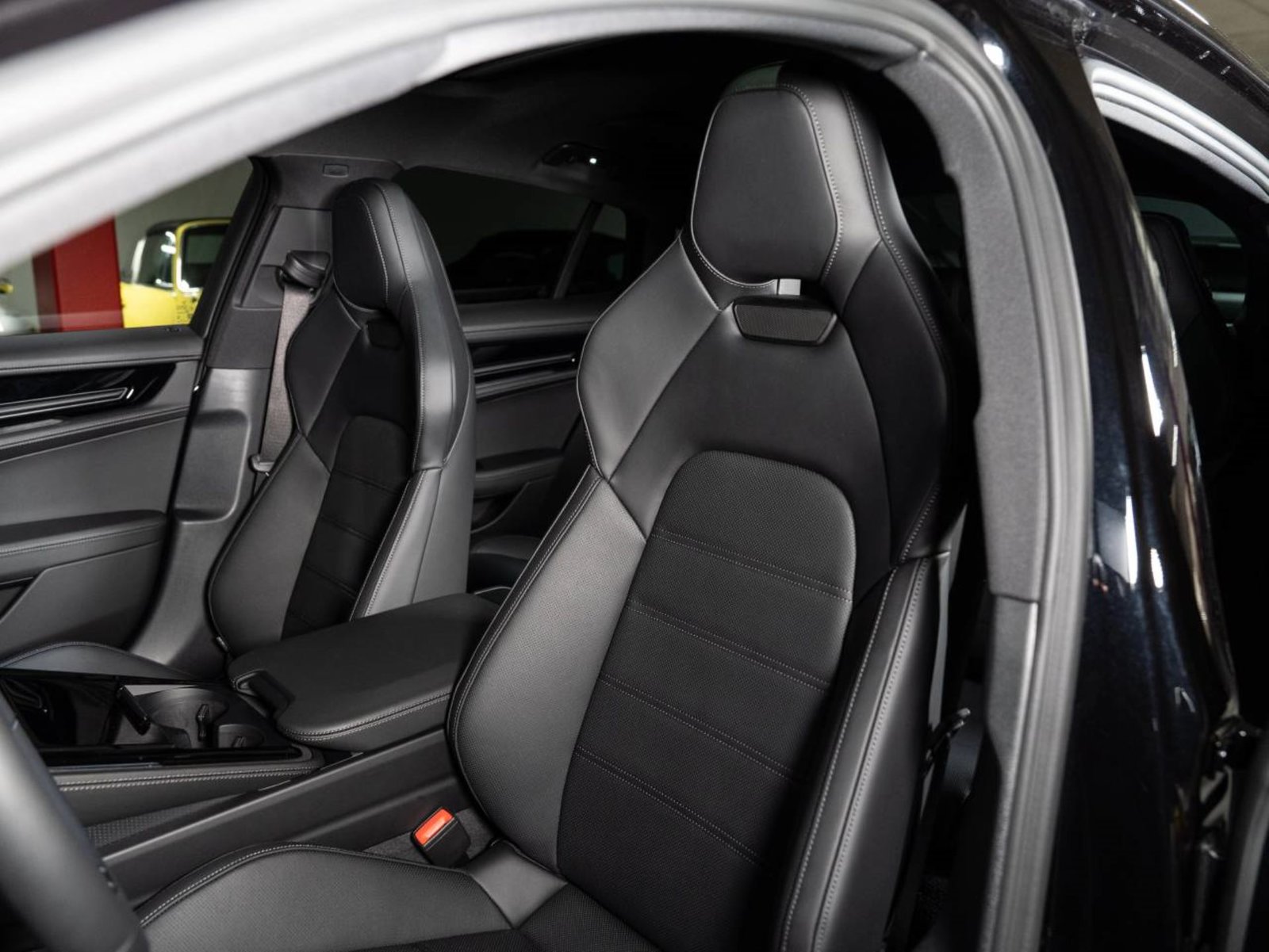 PORSCHE Panamera 4 E-Hybrid, Plug-in-Hybrid Petrol/Electric, New car, Automatic - 5