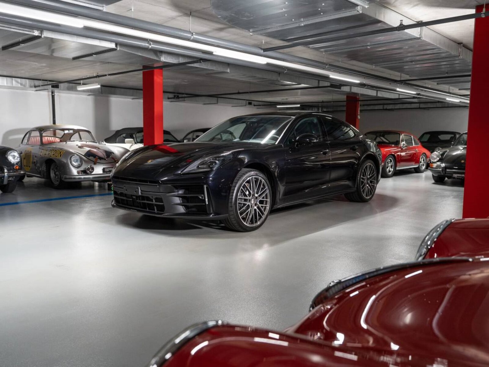 PORSCHE Panamera 4 E-Hybrid