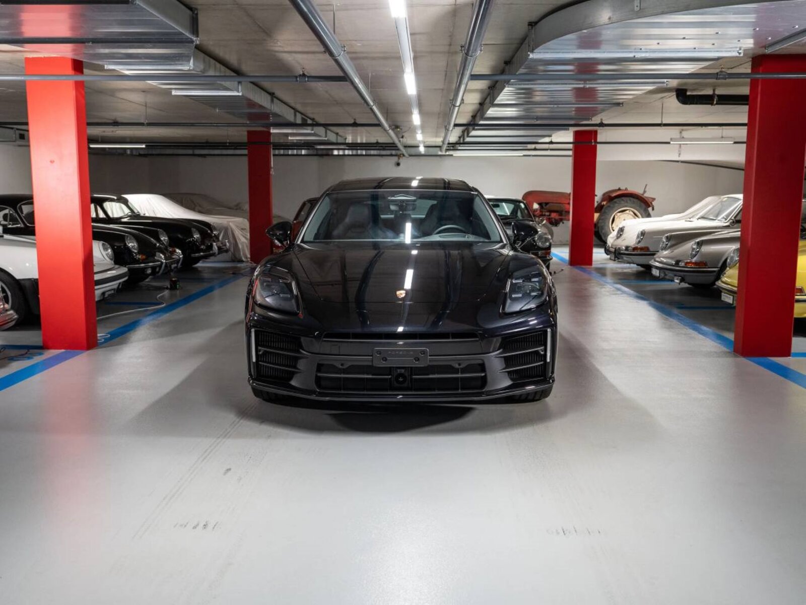 PORSCHE Panamera 4 E-Hybrid, Plug-in-Hybrid Benzina/Elettrica, Auto nuove, Automatico - 2