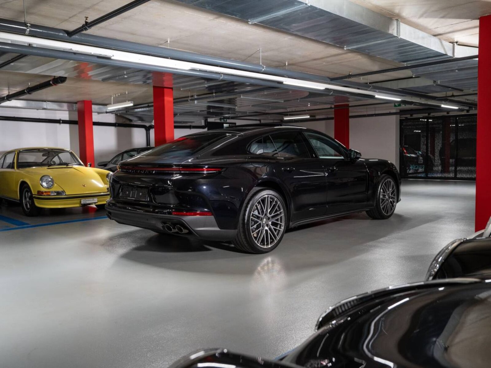 PORSCHE Panamera 4 E-Hybrid, Plug-in-Hybrid Benzina/Elettrica, Auto nuove, Automatico - 3