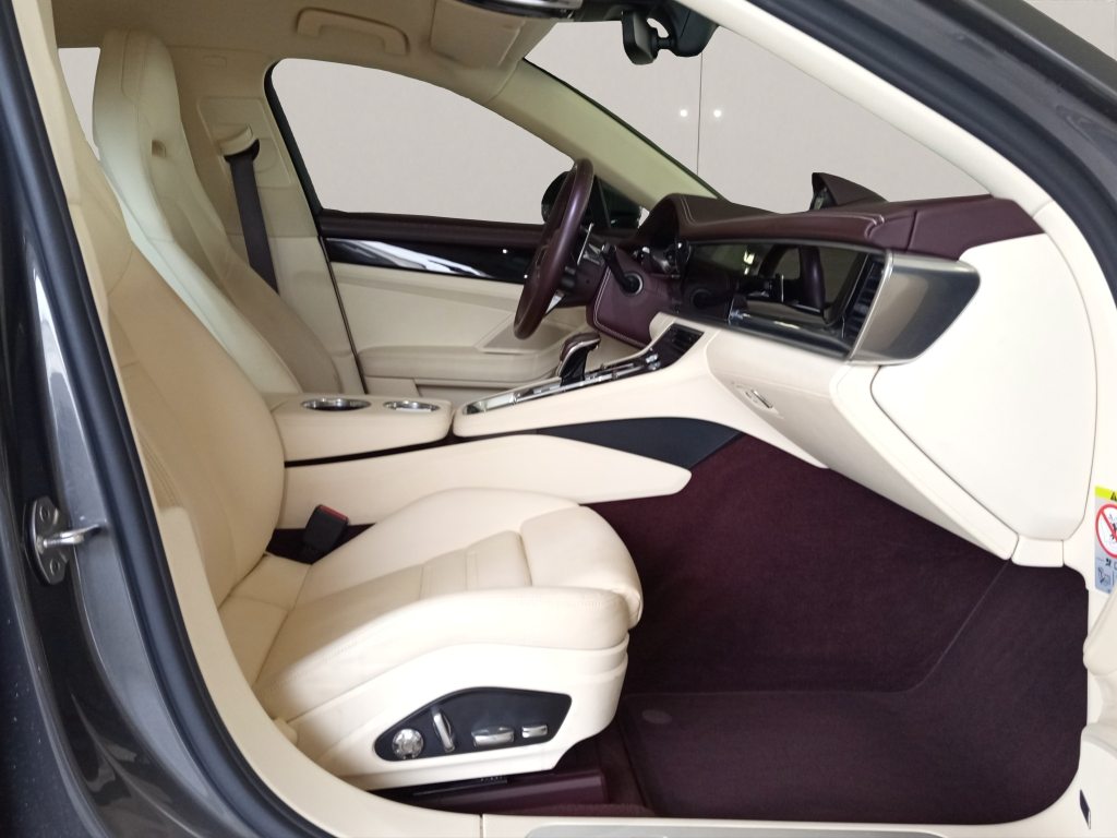 PORSCHE PANAMERA 2.9 V6 4 E-Hybrid, Hybride Rechargeable Essence/Électricité, Occasion / Utilisé, Automatique - 5