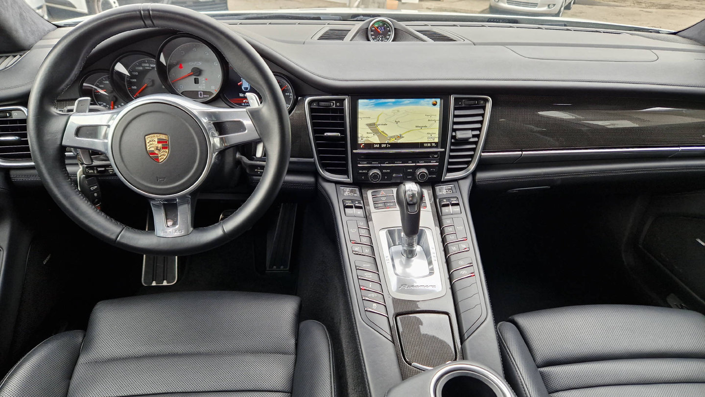 PORSCHE Panamera 4.8 V8 GTS PDK, Petrol, Second hand / Used, Automatic - 5