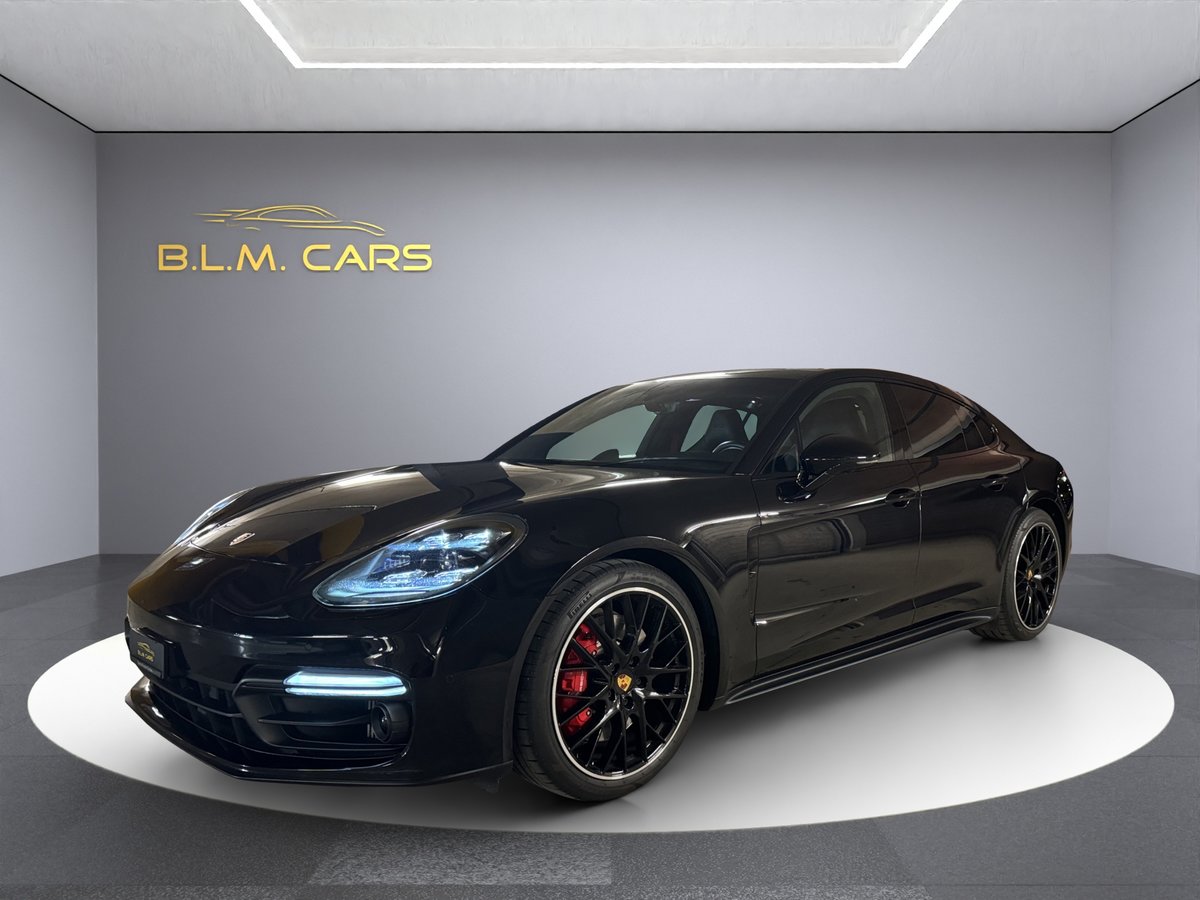 PORSCHE Panamera GTS PDK