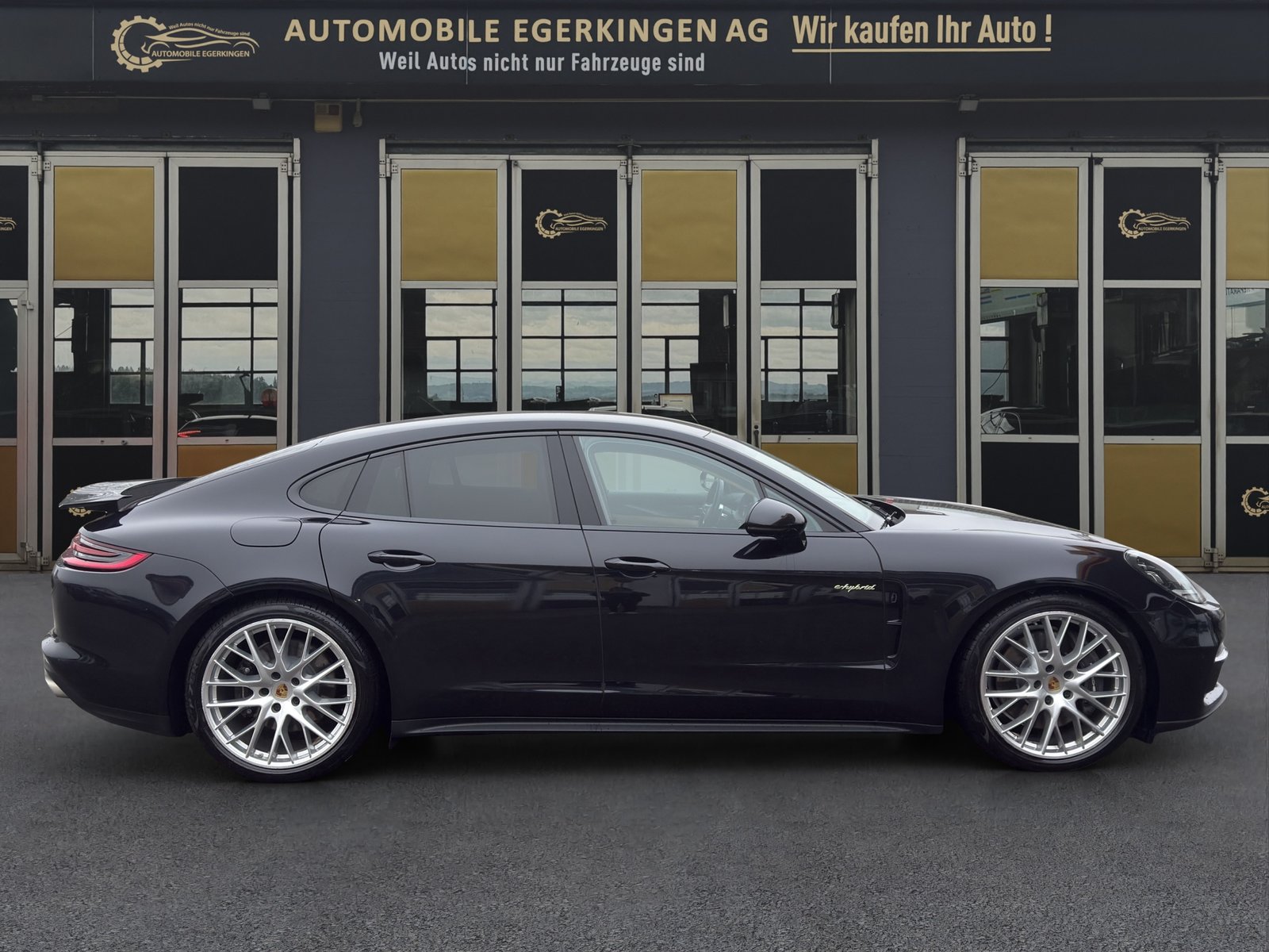 PORSCHE Panamera 2.9 V6 4 E-Hybrid, Plug-in-Hybrid Benzin/Elektro, Occasion / Gebraucht, Automatik - 4
