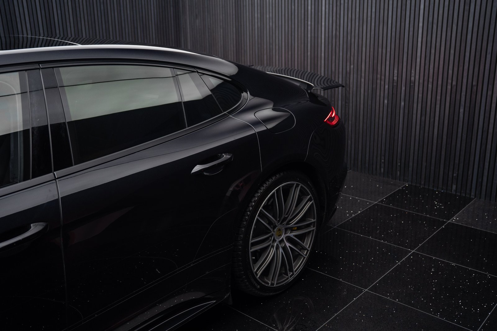 PORSCHE Panamera Turbo S E-Hybrid PDK, Plug-in-Hybrid Petrol/Electric, Second hand / Used, Automatic - 4