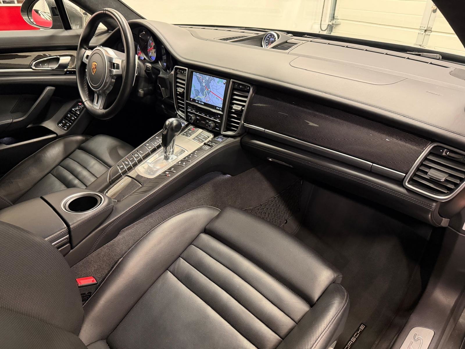 PORSCHE Panamera 4.8 V8 GTS PDK, Essence, Occasion / Utilisé, Automatique - 6