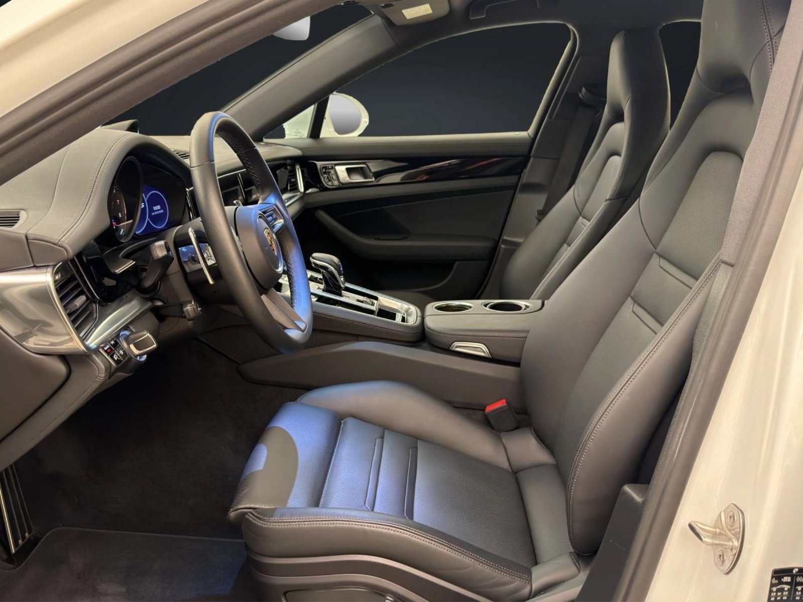 PORSCHE Panamera 4S E-Hybrid, Hybride Rechargeable Essence/Électricité, Occasion / Utilisé, Automatique - 5