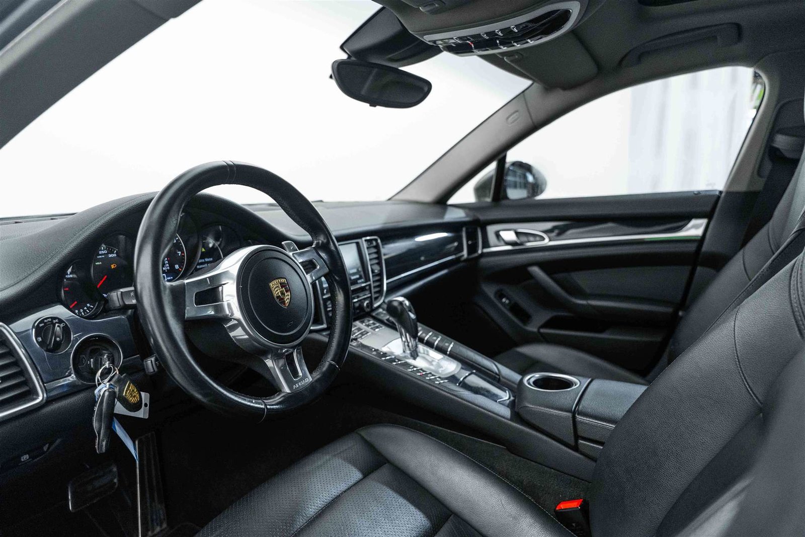 PORSCHE Panamera 4 310PS, Benzin, Occasion / Gebraucht, Automatik - 7