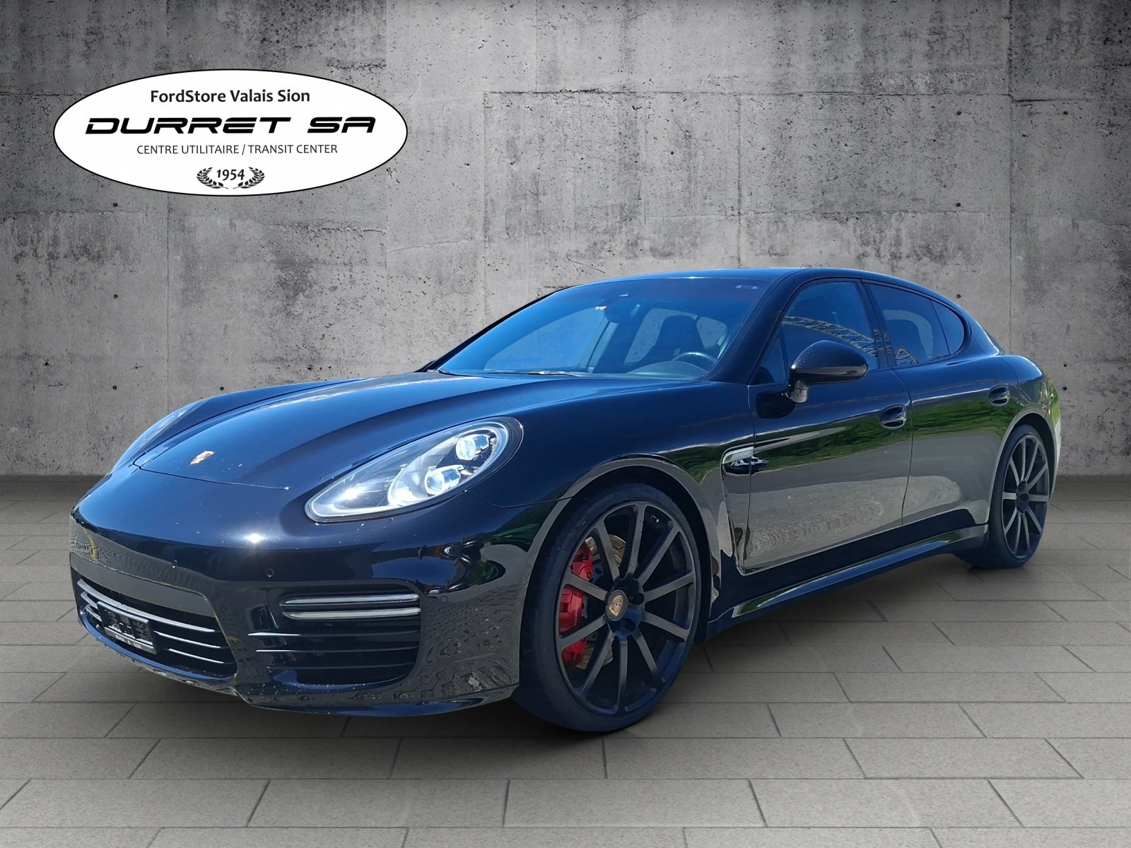 PORSCHE Panamera GTS 4.8 PDK