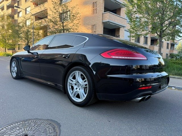 PORSCHE Panamera 3.0 V6 4S PDK, Petrol, Second hand / Used, Automatic - 4