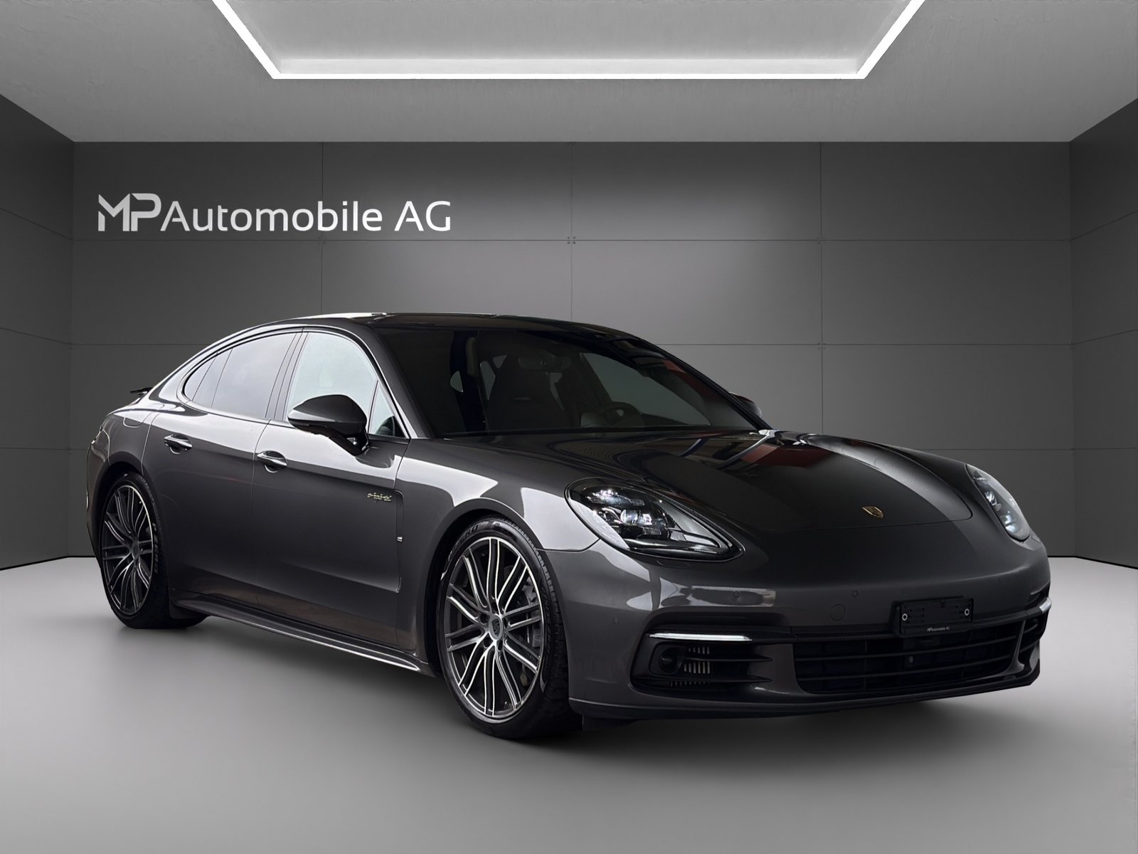 PORSCHE Panamera 4 E-Hybrid PDK, Plug-in-Hybrid Benzin/Elektro, Occasion / Gebraucht, Automatik - 2