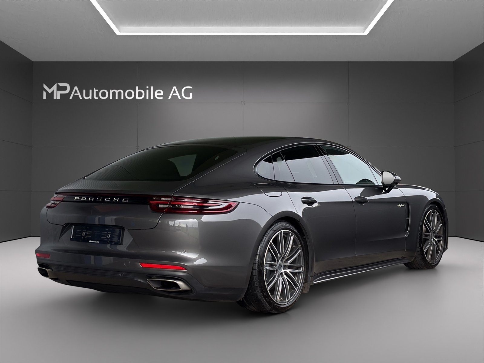 PORSCHE Panamera 4 E-Hybrid PDK, Plug-in-Hybrid Benzin/Elektro, Occasion / Gebraucht, Automatik - 3