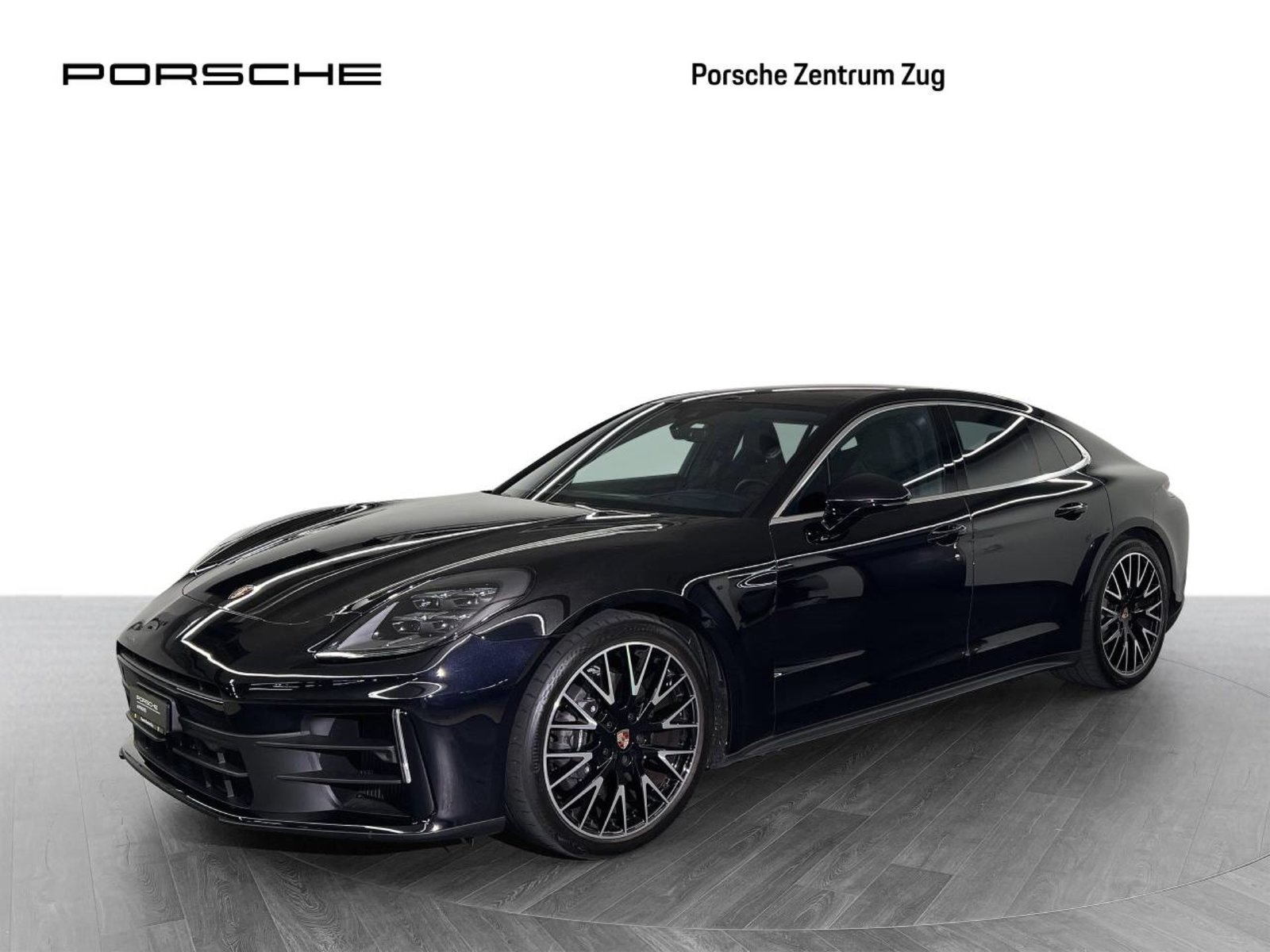 PORSCHE Panamera 4