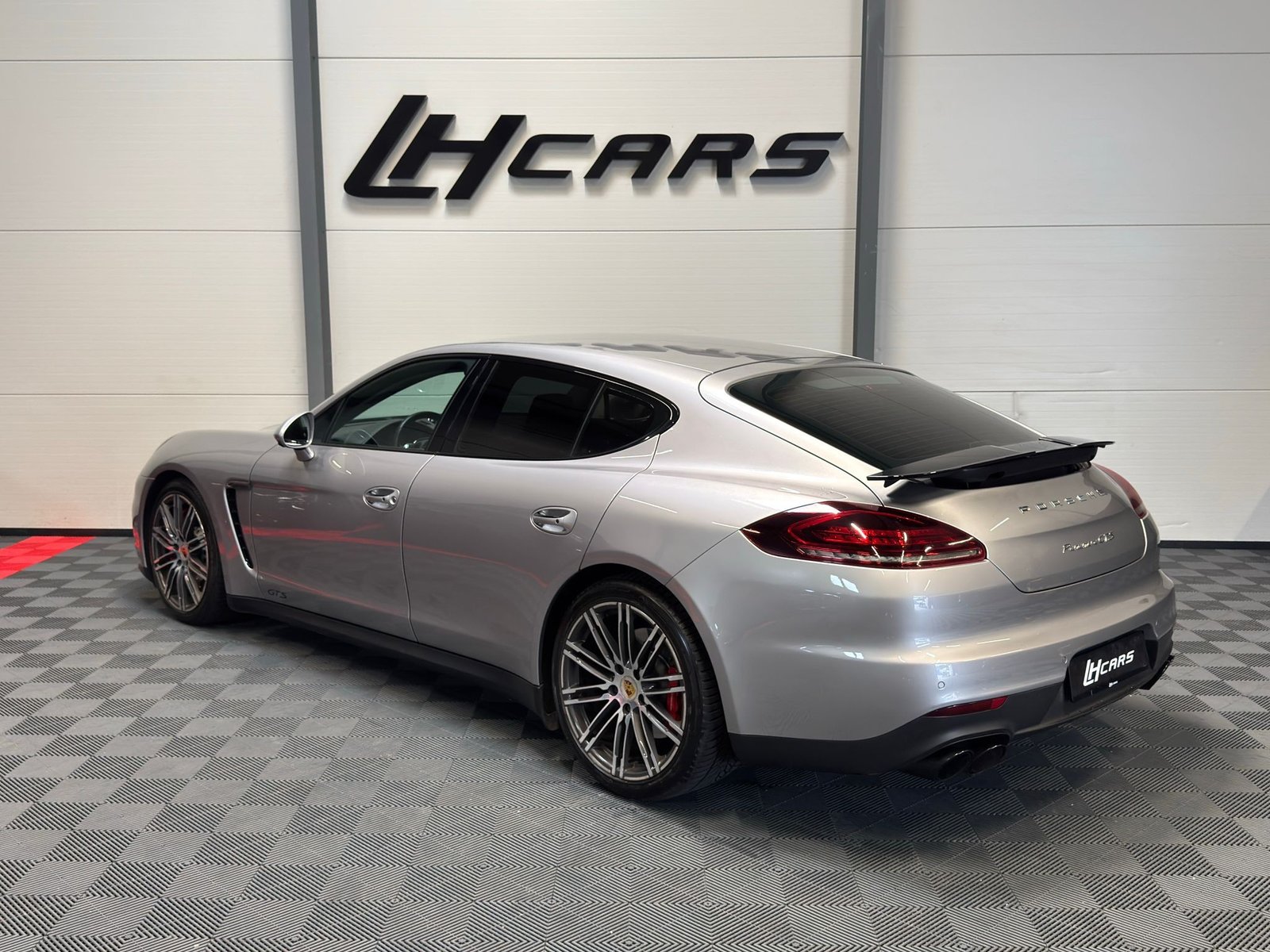 PORSCHE Panamera 4.8 V8 GTS PDK, Petrol, Second hand / Used, Automatic - 3