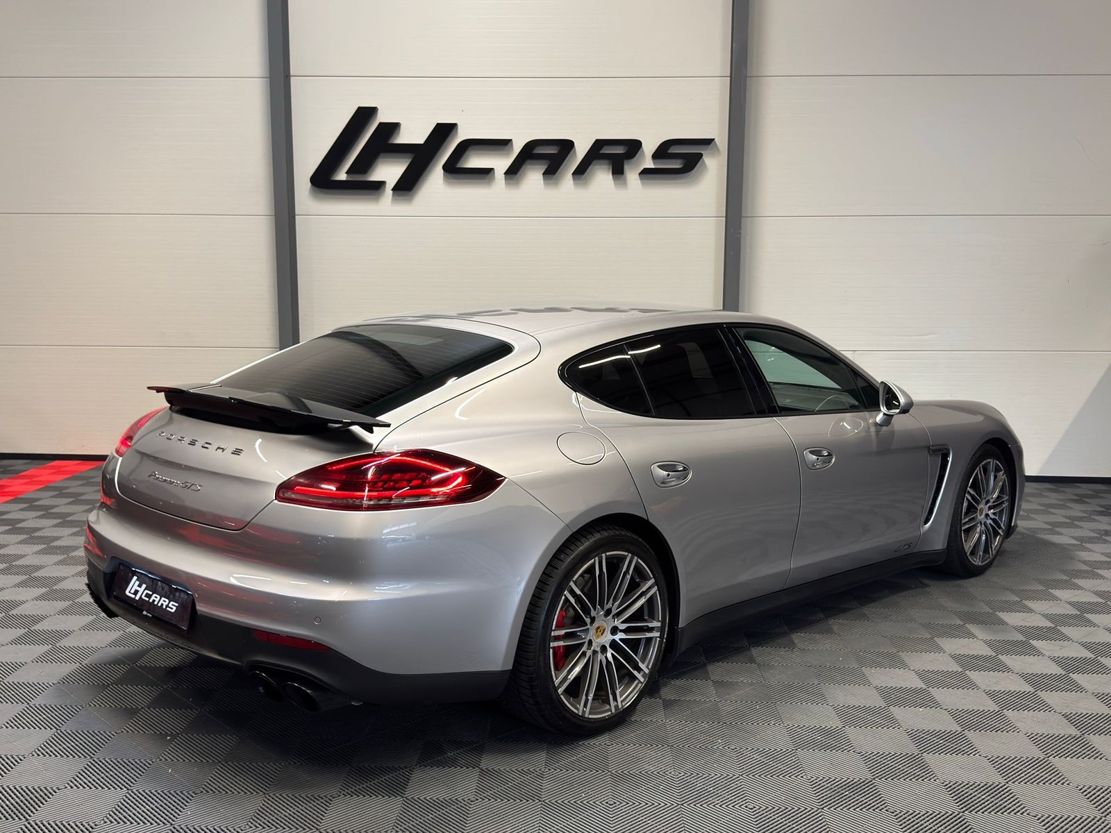 PORSCHE Panamera 4.8 V8 GTS PDK, Petrol, Second hand / Used, Automatic - 4