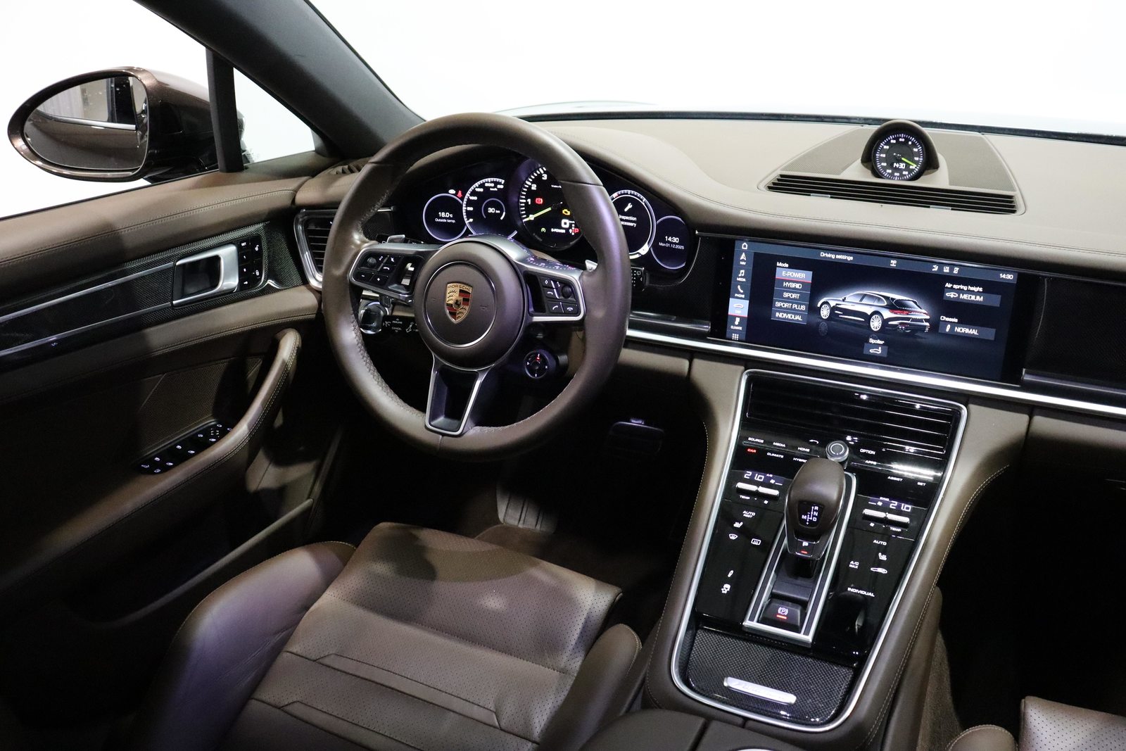 PORSCHE Panamera Sport Turismo 2.9 V6 4 E-Hybrid, Hybride Rechargeable Essence/Électricité, Occasion / Utilisé, Automatique - 7
