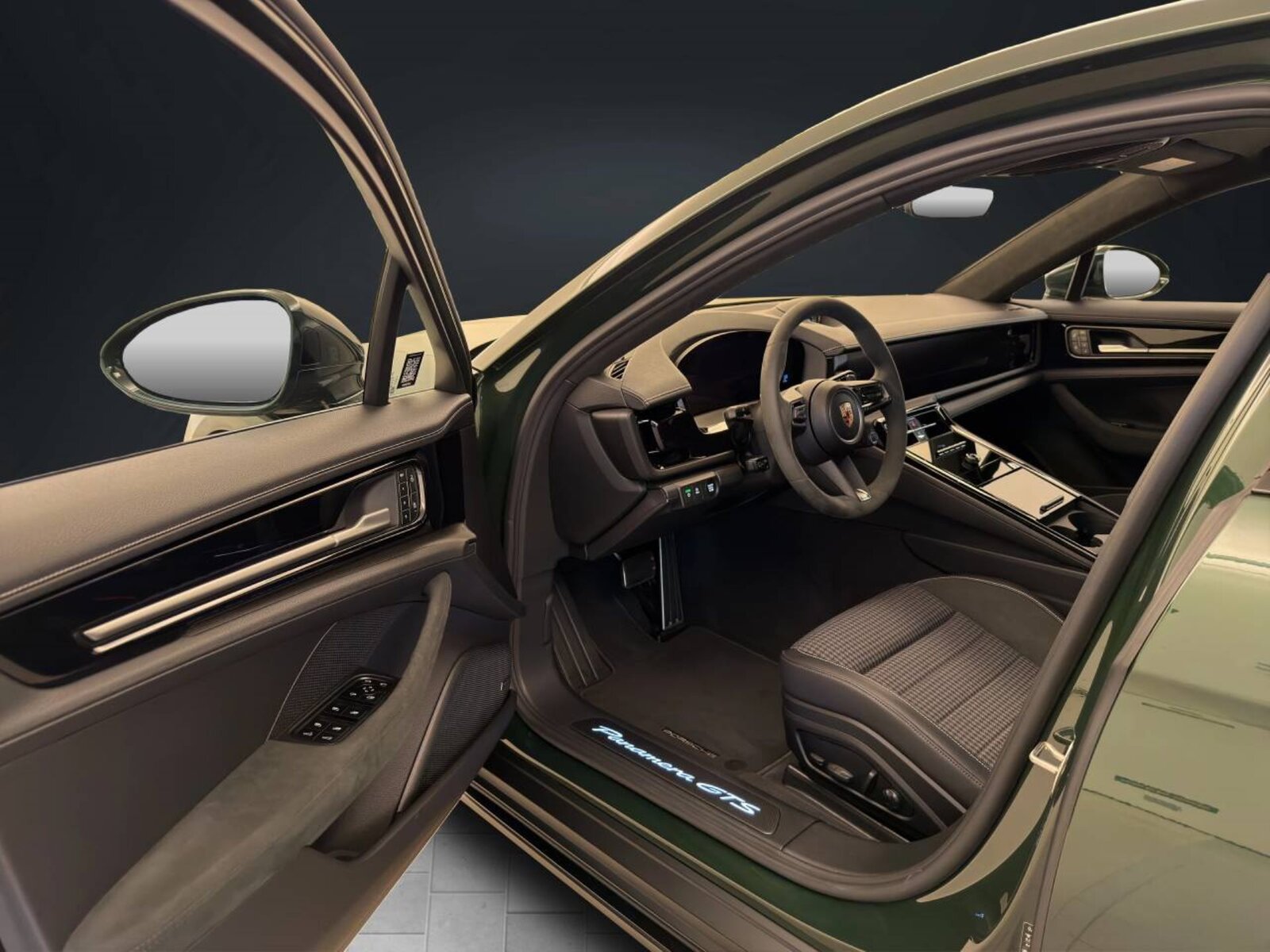 PORSCHE Panamera GTS, Essence, Occasion / Utilisé, Automatique - 4