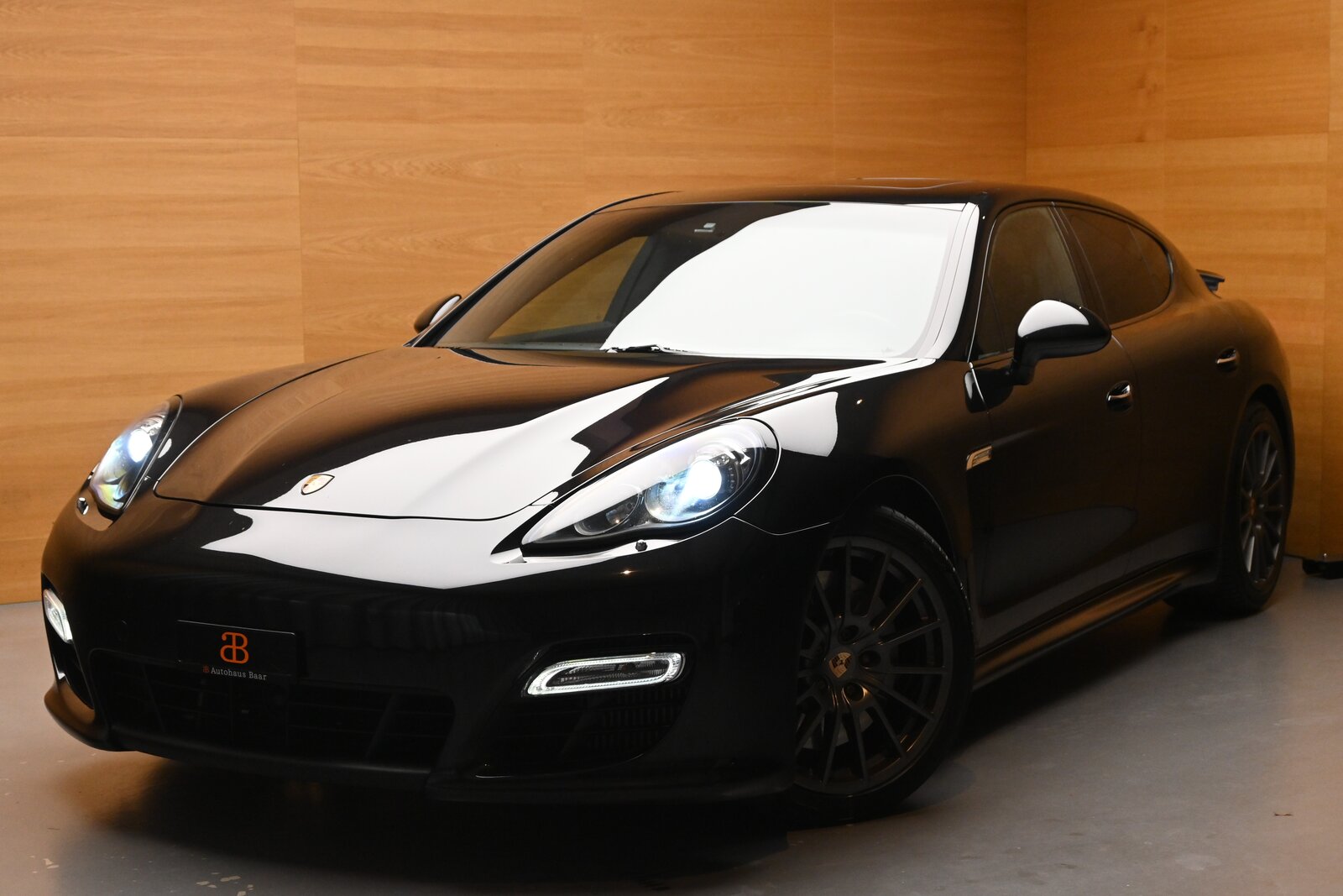PORSCHE Panamera 4.8 V8 Turbo S PDK