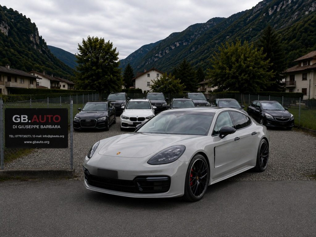 PORSCHE GTS