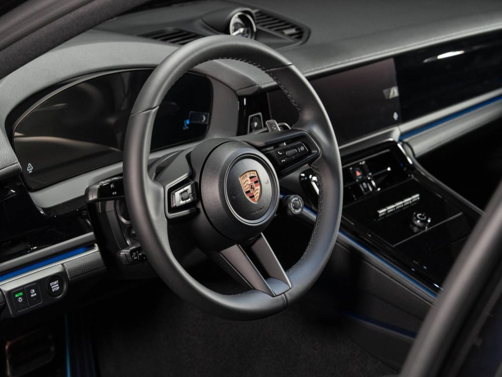 PORSCHE Panamera 4 E-Hybrid, Plug-in-Hybrid Petrol/Electric, Ex-demonstrator, Automatic - 4
